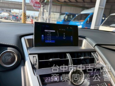 2016 NX200t豪華版 跑十一萬公里