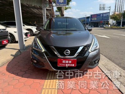 2017 iTiida 1.6旗艦 跑四萬多