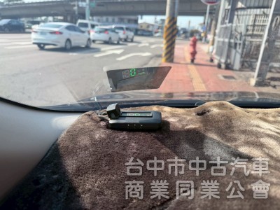 2017 iTiida 1.6旗艦 跑四萬多