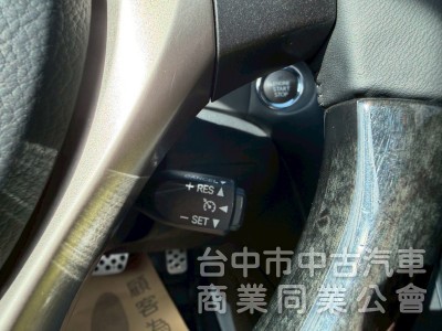 2012 RX270銀色 跑十五萬公里