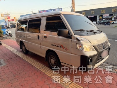 2023 得利卡廂型車 跑三萬多公里