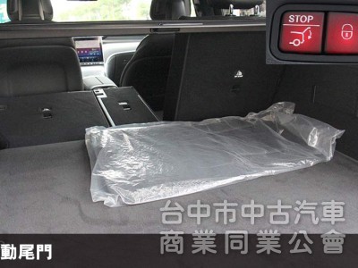 正2024年出廠全新車✅選配全滿且皆原裝✅P20輔助駕駛✅多光束頭燈✅抬頭顯示✅柏林之音✅夜色套件✅保固7年✅新車利率