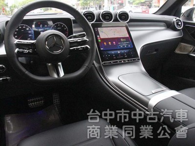正2024年出廠全新車✅選配全滿且皆原裝✅P20輔助駕駛✅多光束頭燈✅抬頭顯示✅柏林之音✅夜色套件✅保固7年✅新車利率