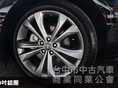 總代理鉑金版✅僅跑7千⭕現車在店免等待⭕新車利率✅JBL音響✅抬頭顯示器✅記憶座椅✅後座影音✅無線充電盤✅JBL音響