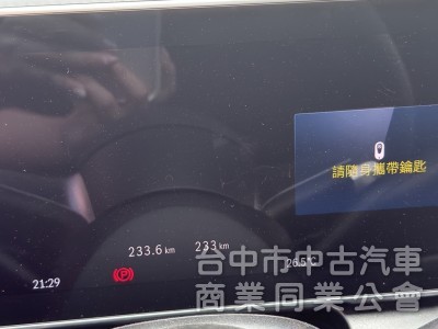 ⭕正25年出廠全新車⭕大滿配✅通風加熱椅✅P20輔助駕駛✅拖車勾✅多光束✅抬顯✅柏林✅側踏板⭕保固最長7年⭕新車利率