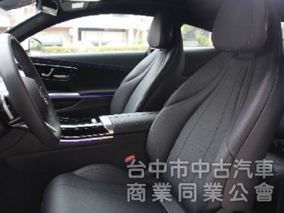 ⭕保證是全省最低價⭕正25年全新車CLE300 4MATIC✅全滿配車款✅多光束✅抬顯✅柏林✅夜色套件✅未領牌新車利率