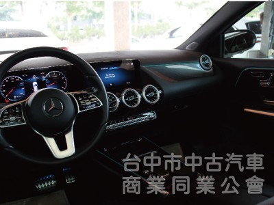 ⭕23年⭕全網最低價✅AMG✅四輪傳動✅ACC跟車✅多光束頭燈✅全景天窗✅雙記憶座椅⭕新車利率✅未領牌