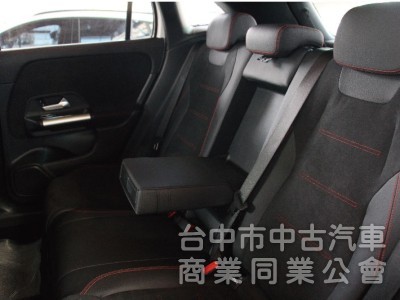 ⭕23年⭕全網最低價✅AMG✅四輪傳動✅ACC跟車✅多光束頭燈✅全景天窗✅雙記憶座椅⭕新車利率✅未領牌