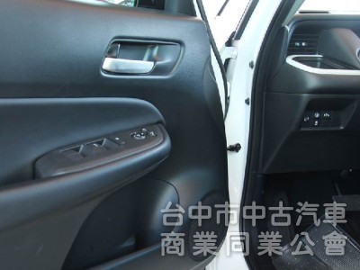  正2025出廠全台最低價⭕全車原漆原鈑件✅油電版✅實車實價刊登✅原廠保固中⭕摸門免鑰匙✅盲點偵測⭕新車利率⭕可全貸