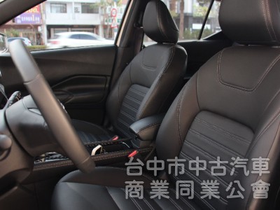 ⭕市場唯一⭕正25年出廠落地新車⭕樂咖特仕版 ✅全車黑化套件 ✅JBL音響✅360環景 ✅恆溫空調 ✅黑色尾翼⭕實車在店