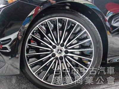 全網最低價保證實車實價⭕W214大改款 E350 四輪傳動✅P20輔助駕駛✅多光束頭燈 ✅全景天窗✅抬頭顯示器✅全新車