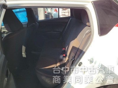 2015 年 豐田 Yaris 原鈑件，安卓機，倒車顯影，實車實價。