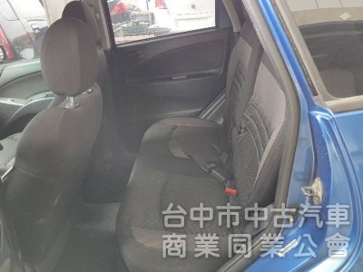2011 年 可魯多Colt plus 五門 io版 燻黑頭燈，賽車座椅，空力套件，安全氣囊，可認證。