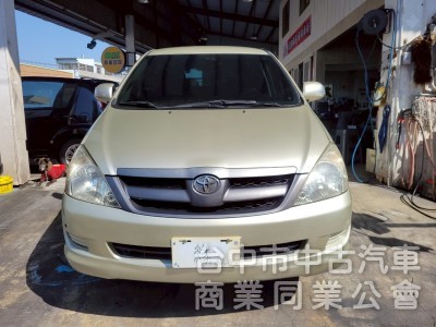2011 年 豐田 Innova 伊諾瓦 2.7L 可領貨車牌，一年稅金1.3萬， 一手車，里程12萬，皮椅，鋁圈，車況