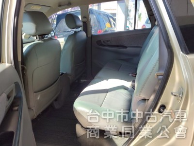 2011 年 豐田 Innova 伊諾瓦 2.7L 可領貨車牌，一年稅金1.3萬， 一手車，里程12萬，皮椅，鋁圈，車況