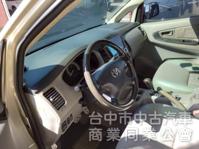 2011 年 豐田 Innova 伊諾瓦 2.7L 可領貨車牌，一年稅金1.3萬， 一手車，里程12萬，皮椅，鋁圈，車況