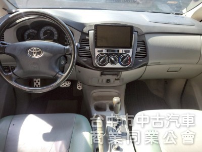 2011 年 豐田 Innova 伊諾瓦 2.7L 可領貨車牌，一年稅金1.3萬， 一手車，里程12萬，皮椅，鋁圈，車況