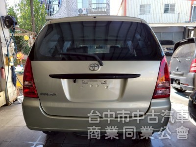2011 年 豐田 Innova 伊諾瓦 2.7L 可領貨車牌，一年稅金1.3萬， 一手車，里程12萬，皮椅，鋁圈，車況