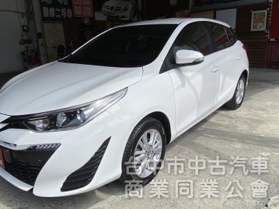 Toyota Yaris 2021款 S 白色