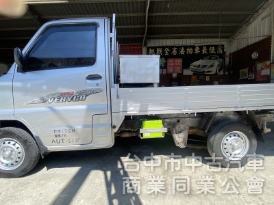 2017款 CM13MPW 銀色 中華Veryca1.3小貨車