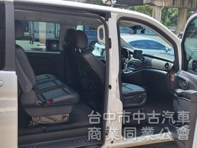 重光汽車  BENZ V250d-2016