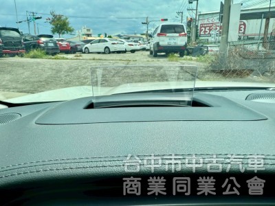 原廠保固  ikey  摸門  acc跟車定速   盲點偵測  電尾門  360影音系統  全景天窗 