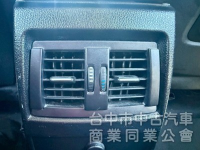 ikey  摸門  定速   電動椅  後做出風口  