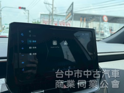 正2025年原廠保固中跑8千公里  ikey  摸門  acc跟車系統  恆溫 行車偏移  後做出風口  