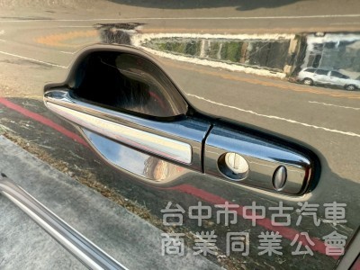 acc跟車系統  恆溫 行車偏移  後做出風口  