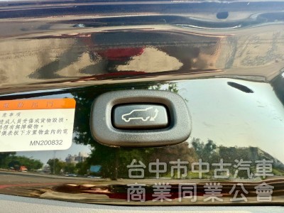 acc跟車系統  恆溫 行車偏移  後做出風口  