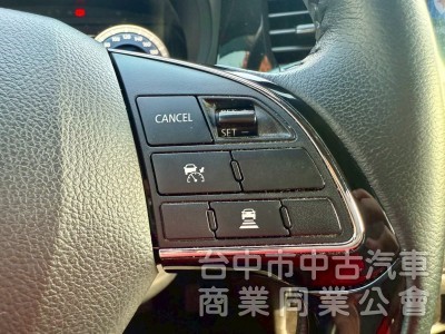 acc跟車系統  恆溫 行車偏移  後做出風口  