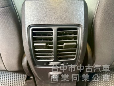 僅跑11萬公里 平價代步休旅車 