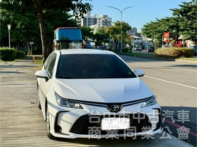 ALTIS 1.8 汽油 配備:ACC 跟車系統  恆溫 行車偏移  後座出風口  
