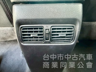 I-TIIDA 1.6 五門掀背 配備 ikey  摸門  定速   盲點偵測  影音系統