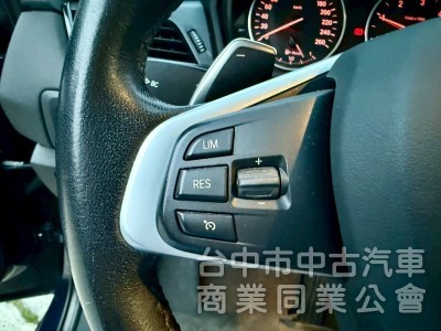 BMW 218D 五人座 柴油引擎 配備: ikey 摸門 定速 電動椅 倒車影像  後座出風口  