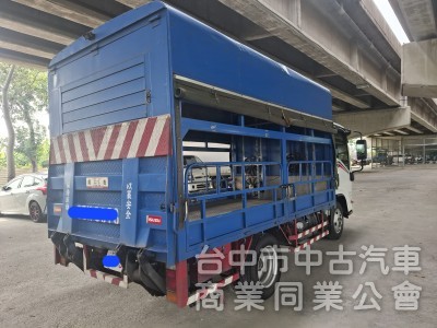 2020年ISUZU  