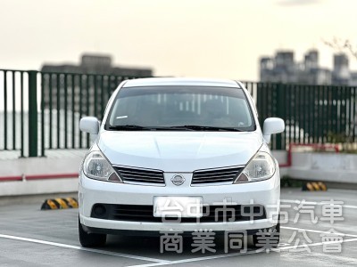 2013・Nissan・Tiida 4D・里程18.4萬