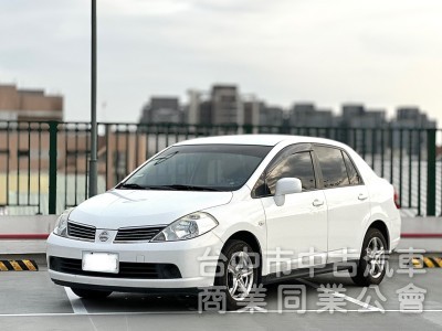 2013・Nissan・Tiida 4D・里程18.4萬