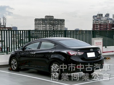 2015 Elantra 里程23萬