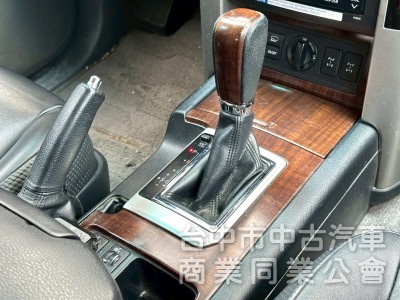 2009 Land Cruiser  Prado 里程26萬