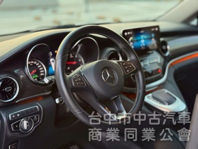2021 V220d 里程6.3萬