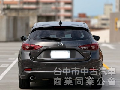 2018 Mazda3 里程10萬