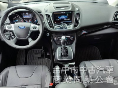 2015年FORD KUGA2.0旗艦版 新車價119.8萬 年前特惠價 原漆原版件.挑戰全台最便宜.全景天窗.