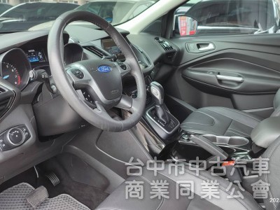 2015年FORD KUGA2.0旗艦版 新車價119.8萬 年前特惠價 原漆原版件.挑戰全台最便宜.全景天窗.