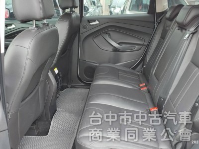 2015年FORD KUGA2.0旗艦版 新車價119.8萬 年前特惠價 原漆原版件.挑戰全台最便宜.全景天窗.