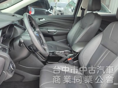 2015年FORD KUGA2.0旗艦版 新車價119.8萬 年前特惠價 原漆原版件.挑戰全台最便宜.全景天窗.