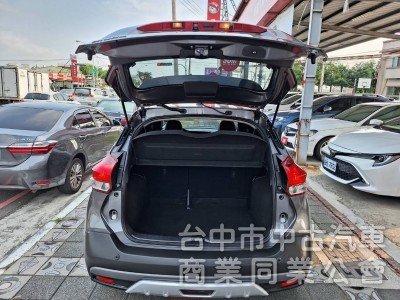 2019年式KICKS智型旗艦版.新車價81.5萬.福鎔汽車新上架.特別優惠40.8萬.僅此一部.快來搶購...