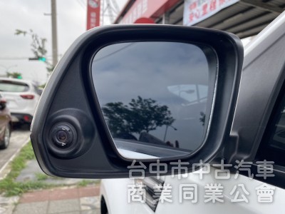 2016年 Luxgen  S3  1.6L 尊爵型 原鈑件 環景 定速 恆溫  倒車顯影 舒適安全 小資族首選代步款