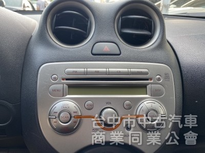 2018年 Nissan  March  1.5cc 傳奇版 原鈑件 外型圓潤可愛 小巧靈活 寬敞空間 最貼心的都市小車