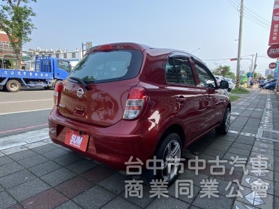 2018年 Nissan  March  1.5cc 傳奇版 原鈑件 外型圓潤可愛 小巧靈活 寬敞空間 最貼心的都市小車